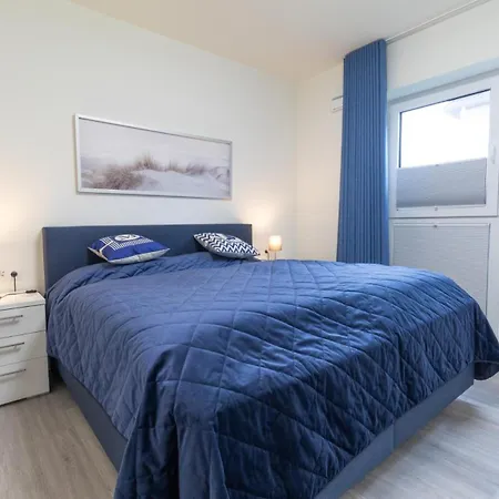 Strandstern Mit Sauna Und Terrasse Kellenhusen